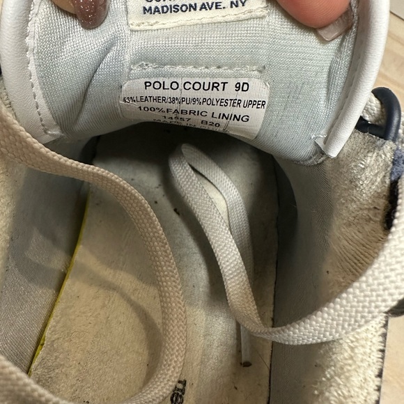 Used - Picture 3 of 3